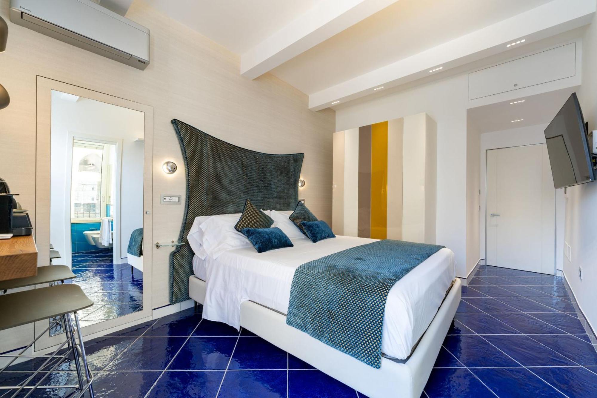 La Suite Del Cavaliere Amalfi Exterior photo